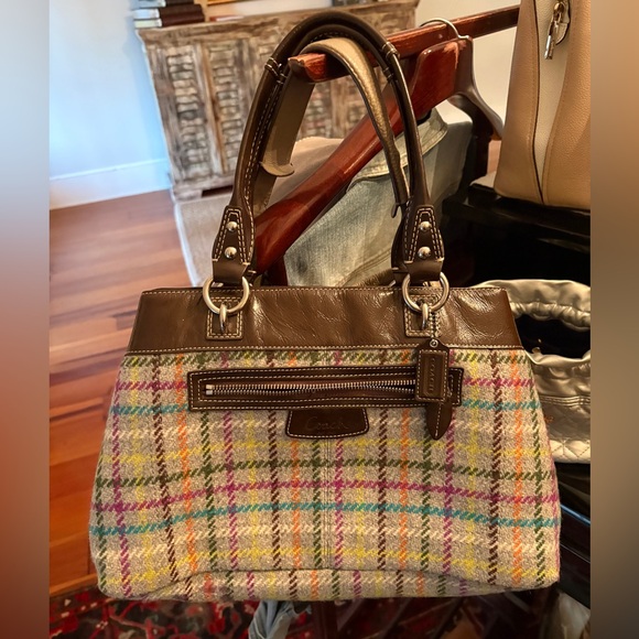 COACH Penelope Tattersall Wool Plaid Satchel Bag  Purple Interior patent trim EU - Picture 15 of 15